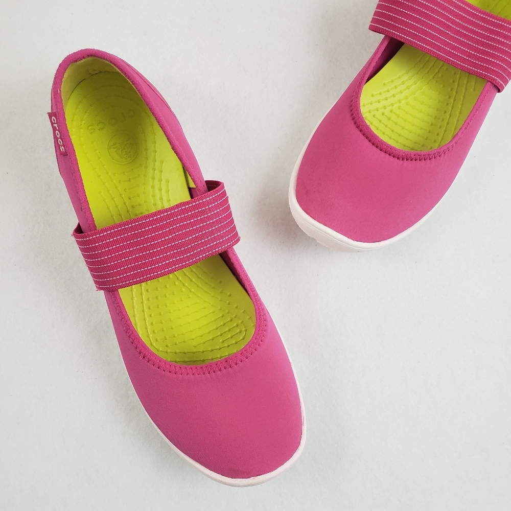 Crocs Duet Busy Day Mary Jane Flats Hot Pink Women's Size 9